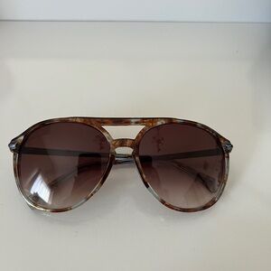 Wildfox brown tortoise Sunglasses
